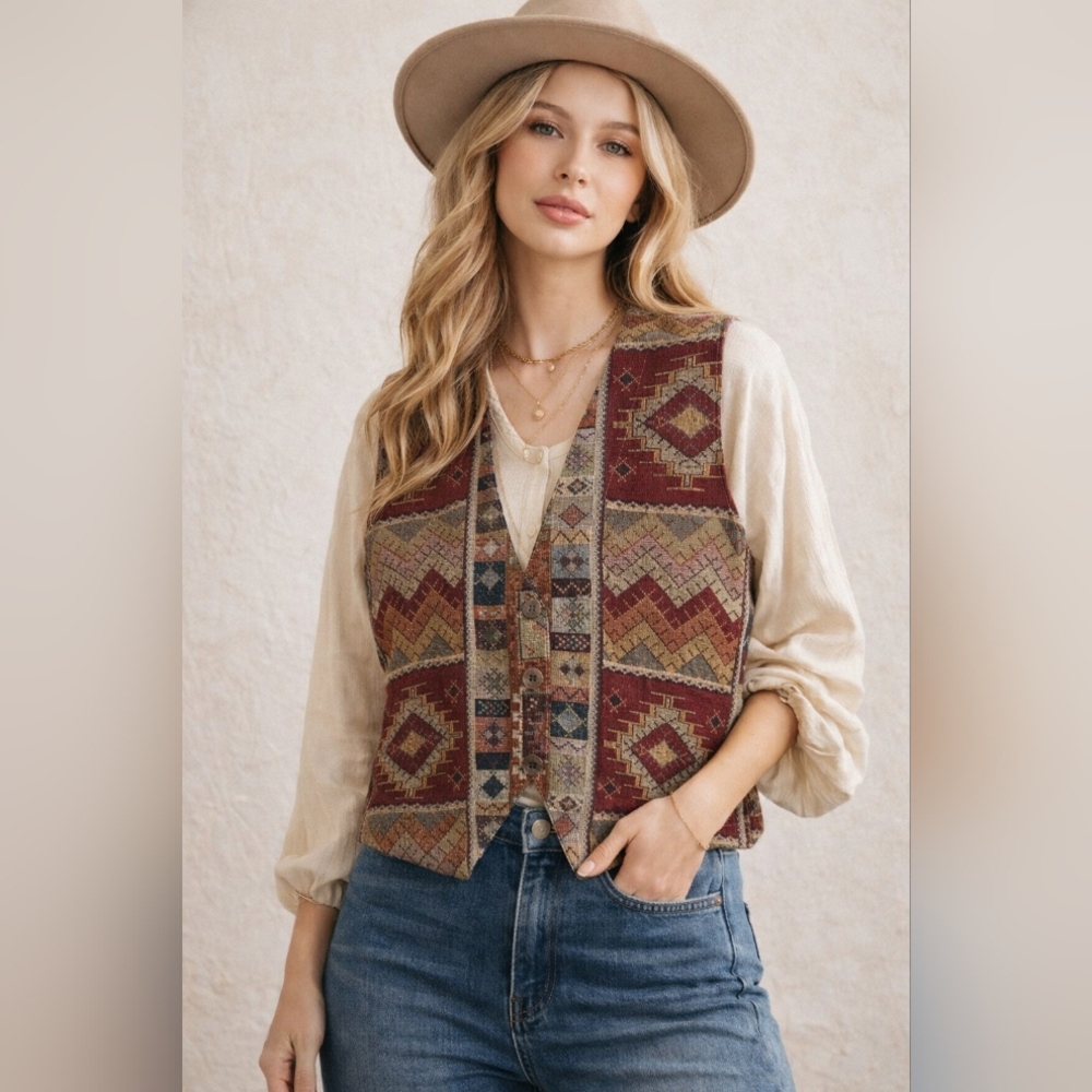 Vintage Catch A Covered Southwestern Tapestry Vest Made in USA Size L